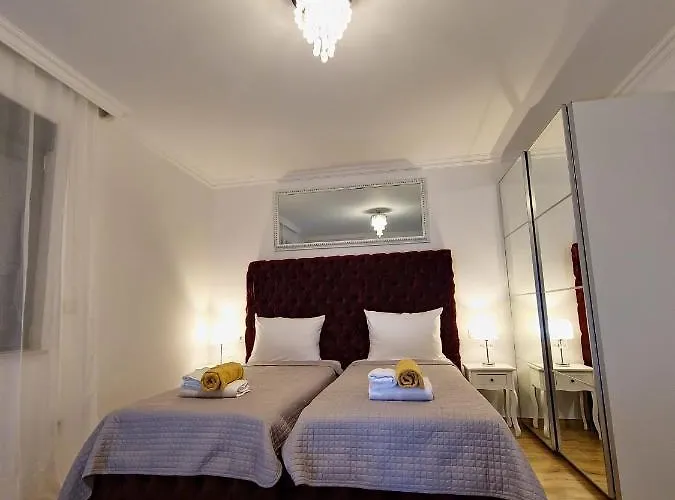 Luxury Laura With Jacuzzi In * Malinska