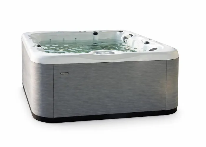 Villa Luxury Laura With Jacuzzi In Malinska